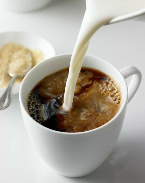 Sütlü Türk Kahvesi